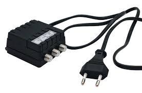 Alimentatore per amplificatore 2 out freq.5-862 mhz tens. 12vdc 200mah